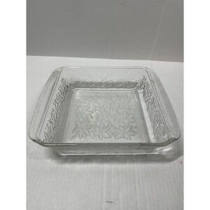 Princess House Crystal Fantasia Poinsettia Casserole Baking‎ Dish 8"x 8" Frosted